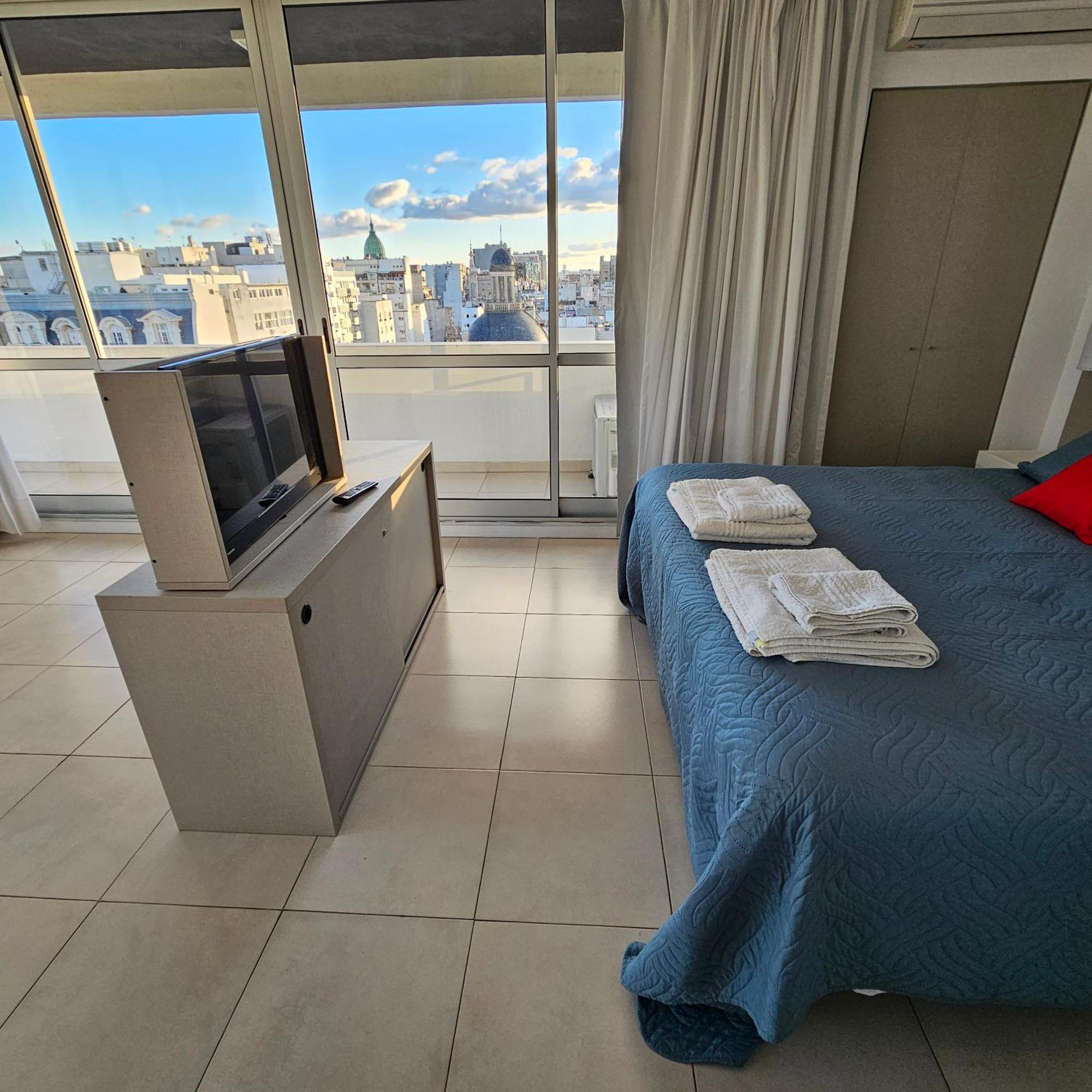 Centrico, Ideal Parejas, Vista Panoramica, Con Piscina Buenos Aires Room photo